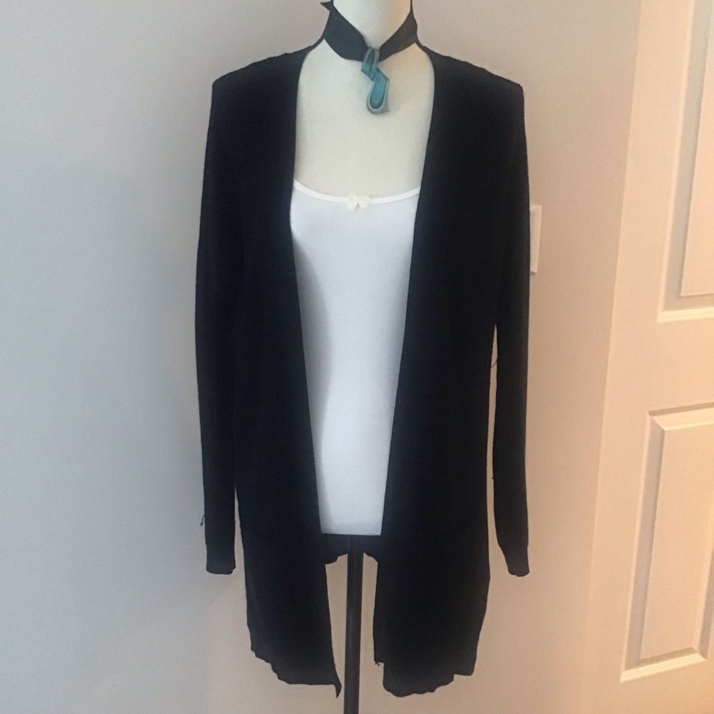 Black pocket knot cardigan - Picture 1 of 9